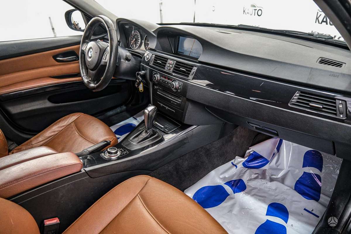 BMW 320, 2.0 l., Универсал