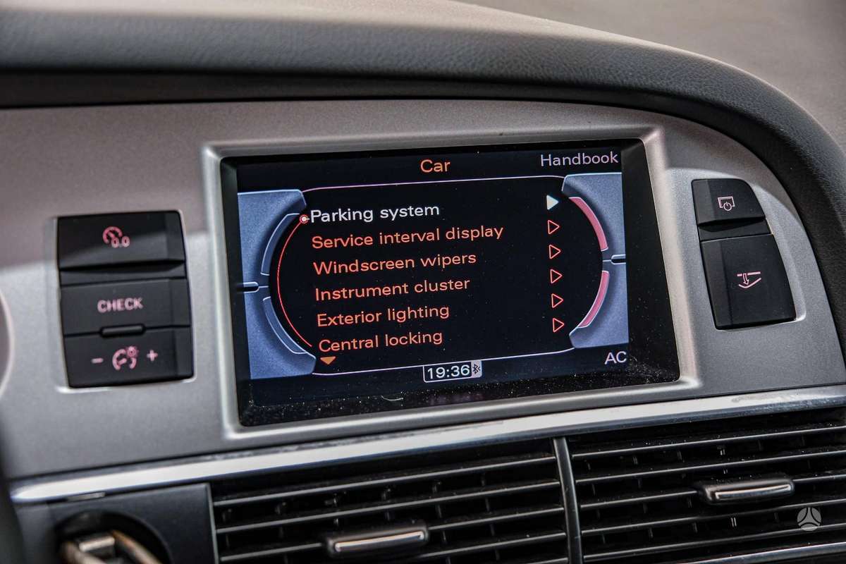 Audi A6, 2.0 l., Универсал