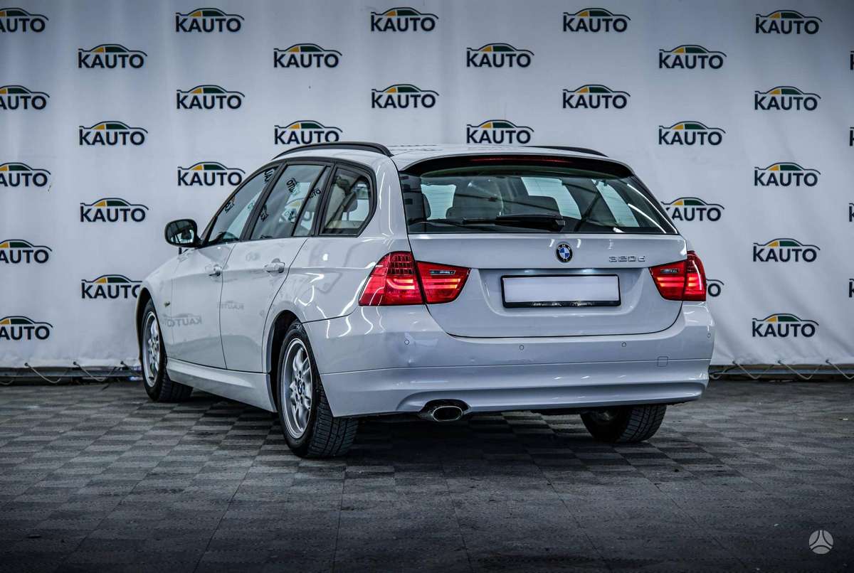 BMW 320, 2.0 l., Универсал