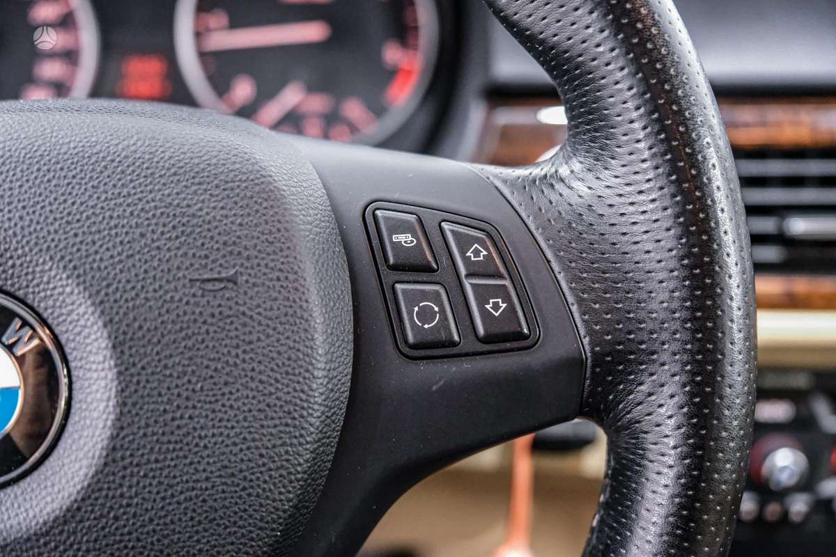 BMW 320, 2.0 l., Универсал