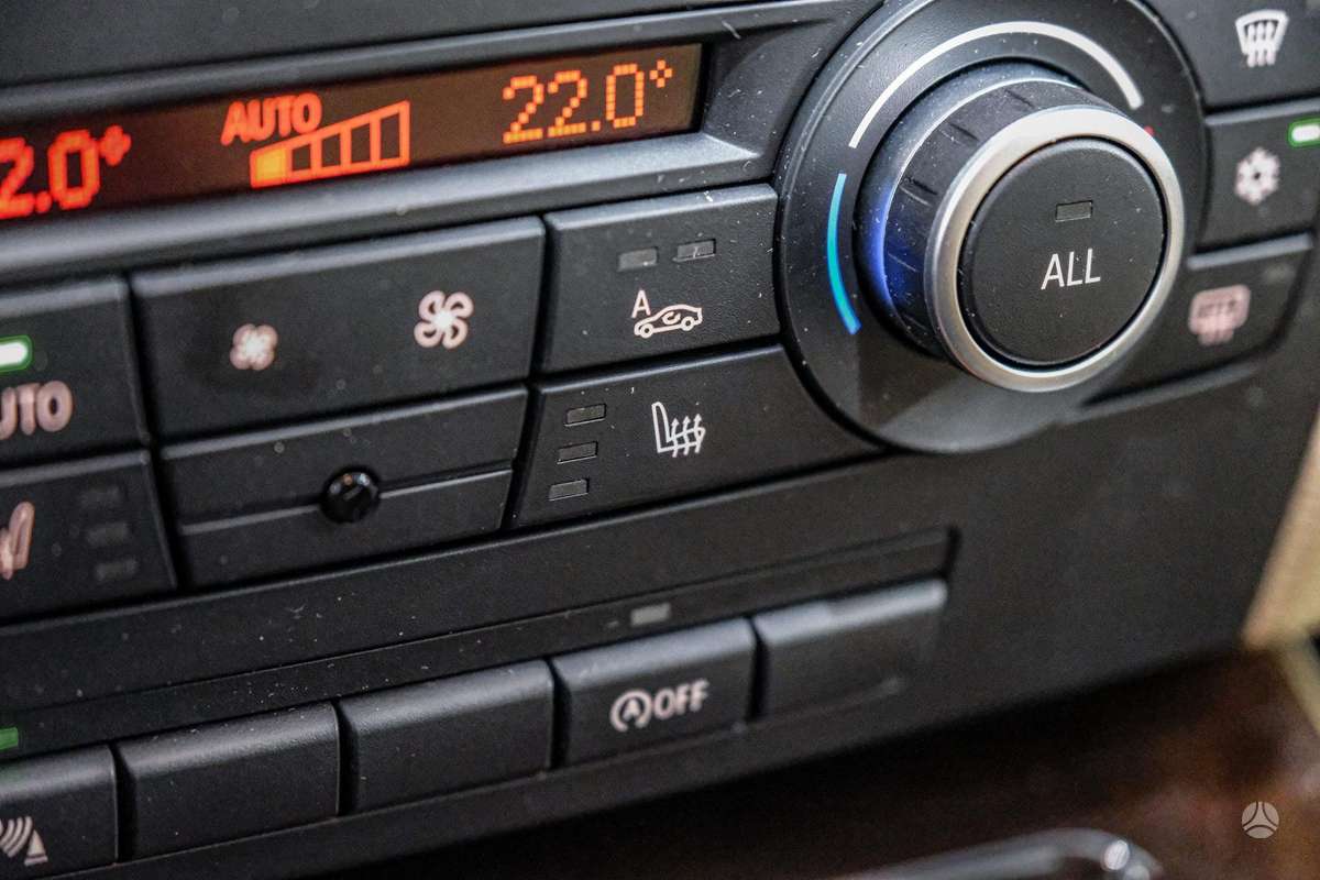 BMW 320, 2.0 l., Универсал