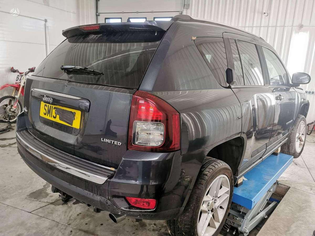 Jeep Compass rezerves daļās