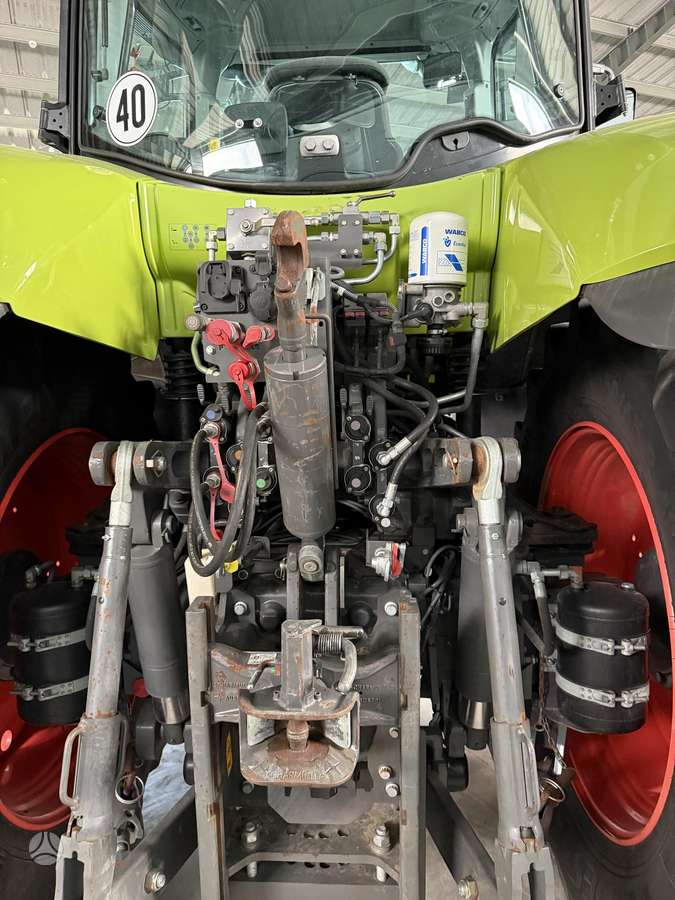 Claas Axion 850 CMATIC 2vnt, traktoriai