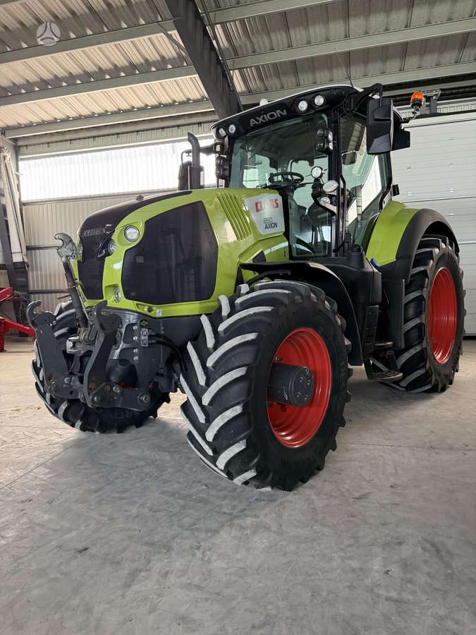 Claas Axion 850 CMATIC 2vnt, traktoriai