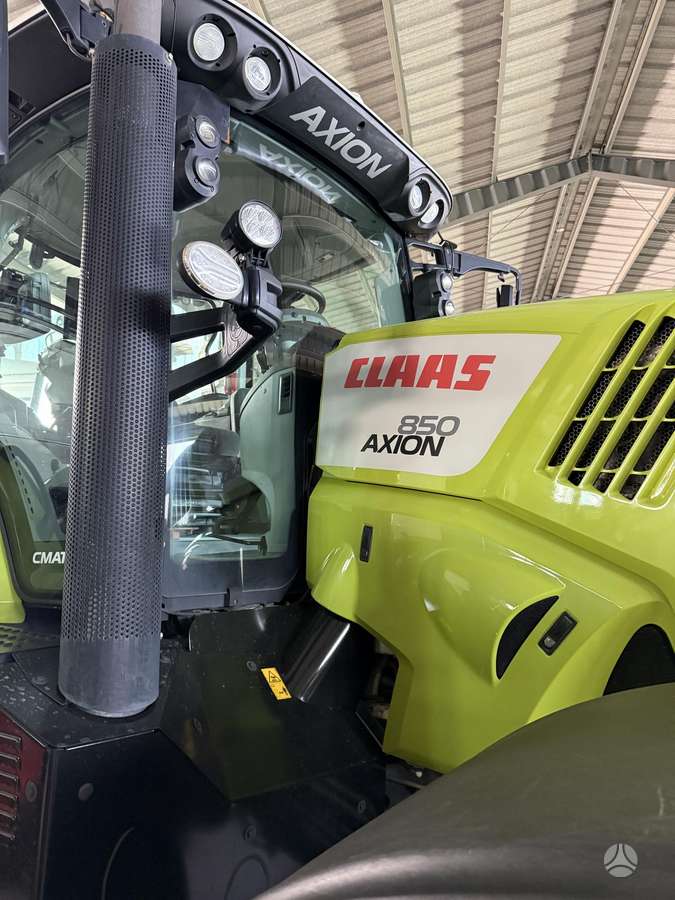 Claas Axion 850 CMATIC 2vnt, traktoriai