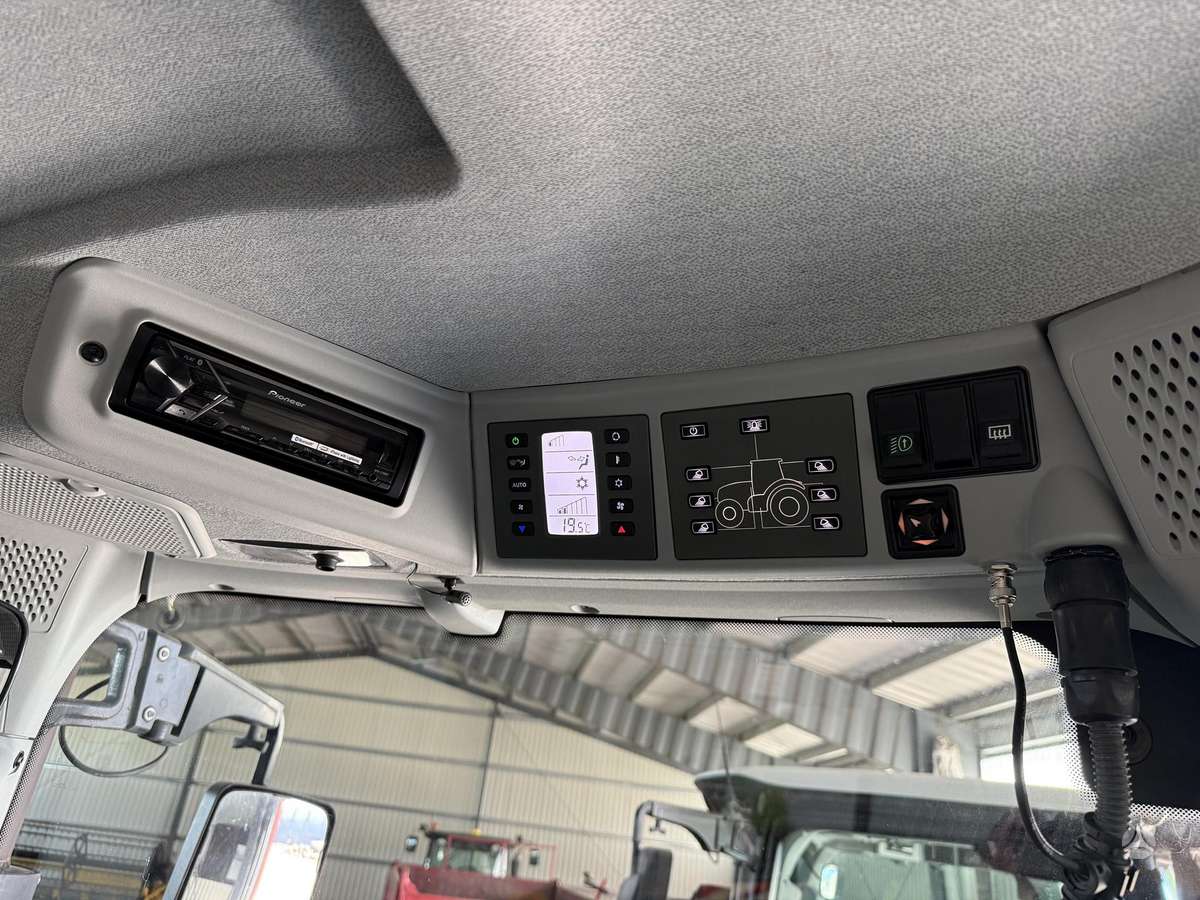 Claas Axion 850 CMATIC 2vnt, traktoriai