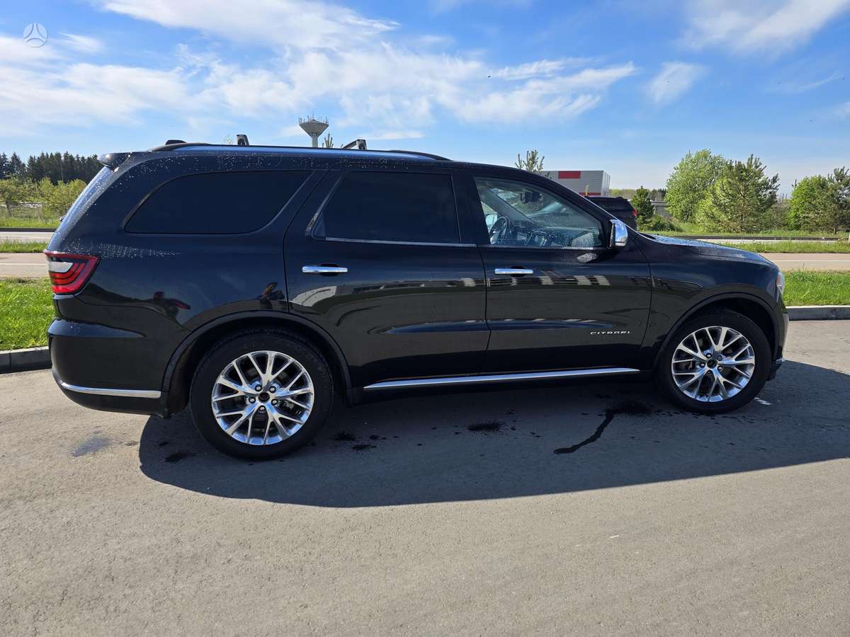 Dodge Durango, 3.6 l., off-road / crossover