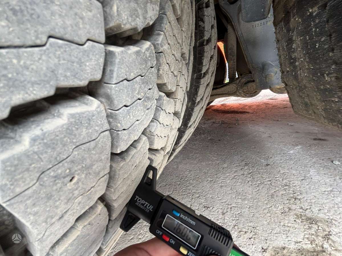 Volvo FM 370 6x2*4, рефрижераторы