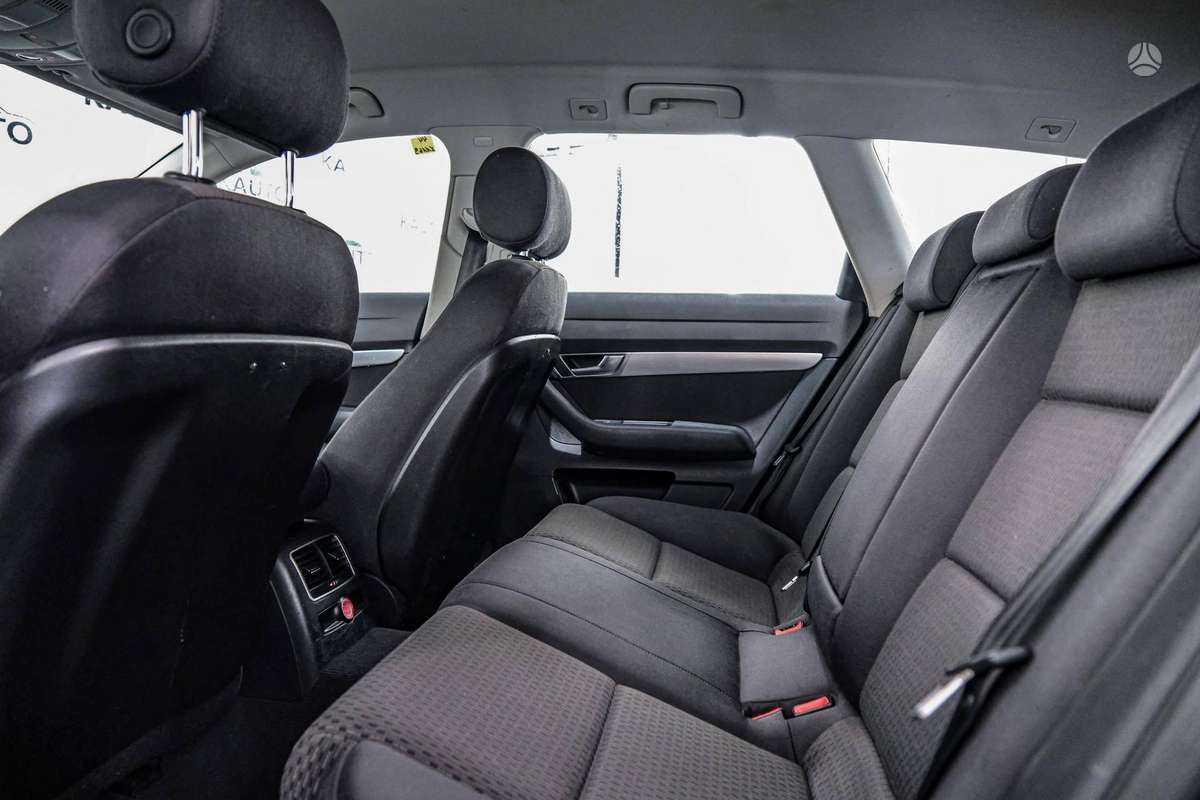 Audi A6, 3.0 l., universalas