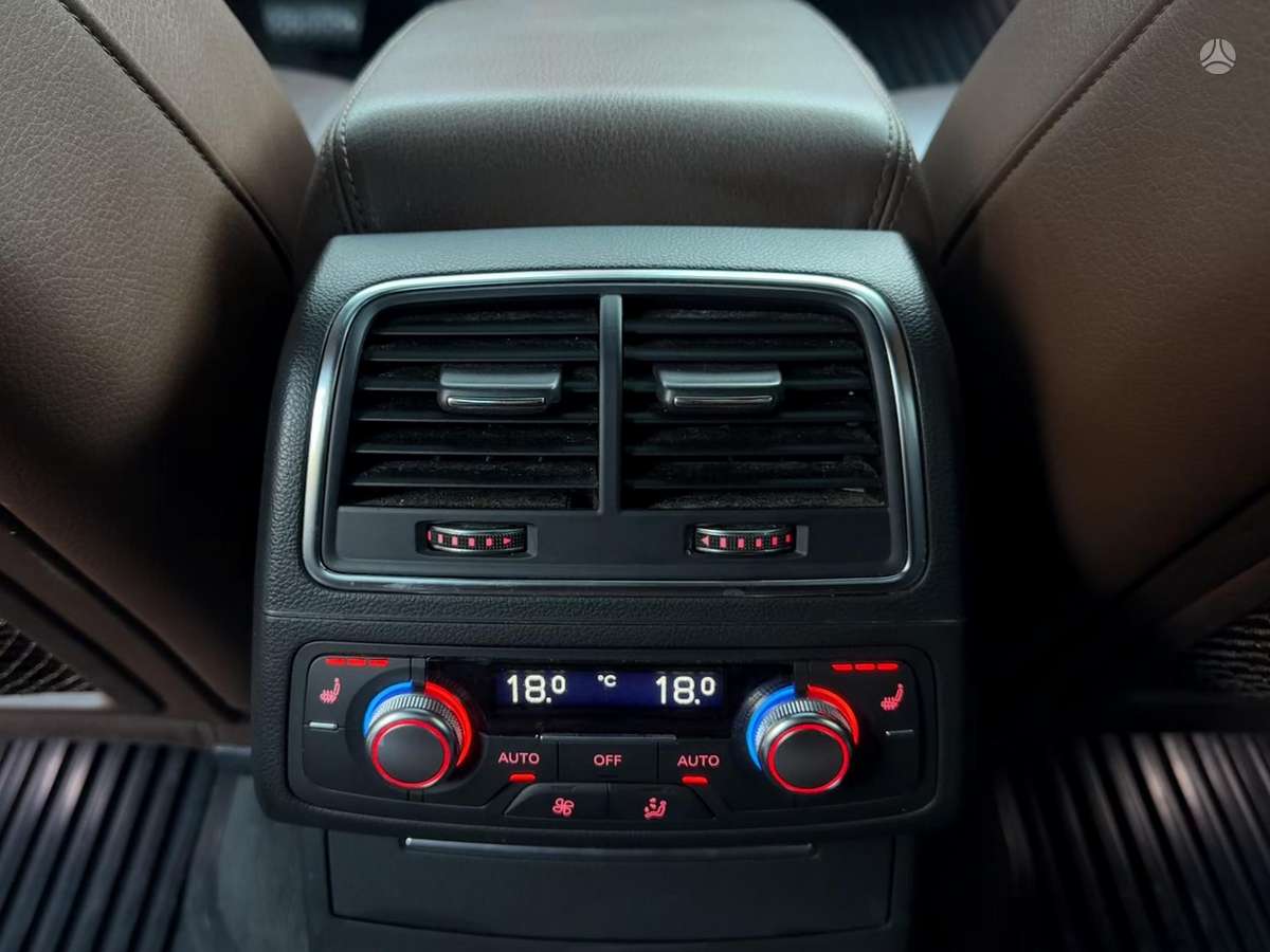 Audi A6, 3.0 l., Седан