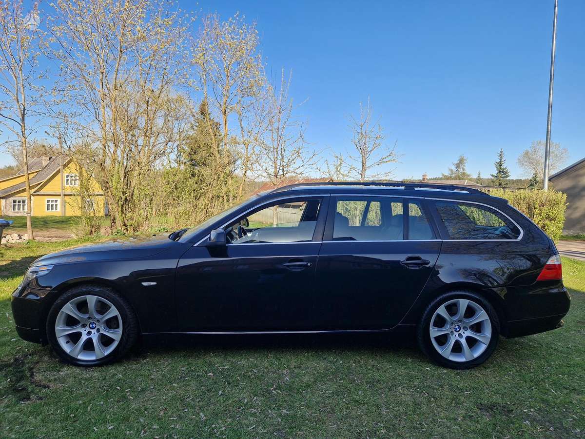 BMW 520, 2.0 l., Универсал