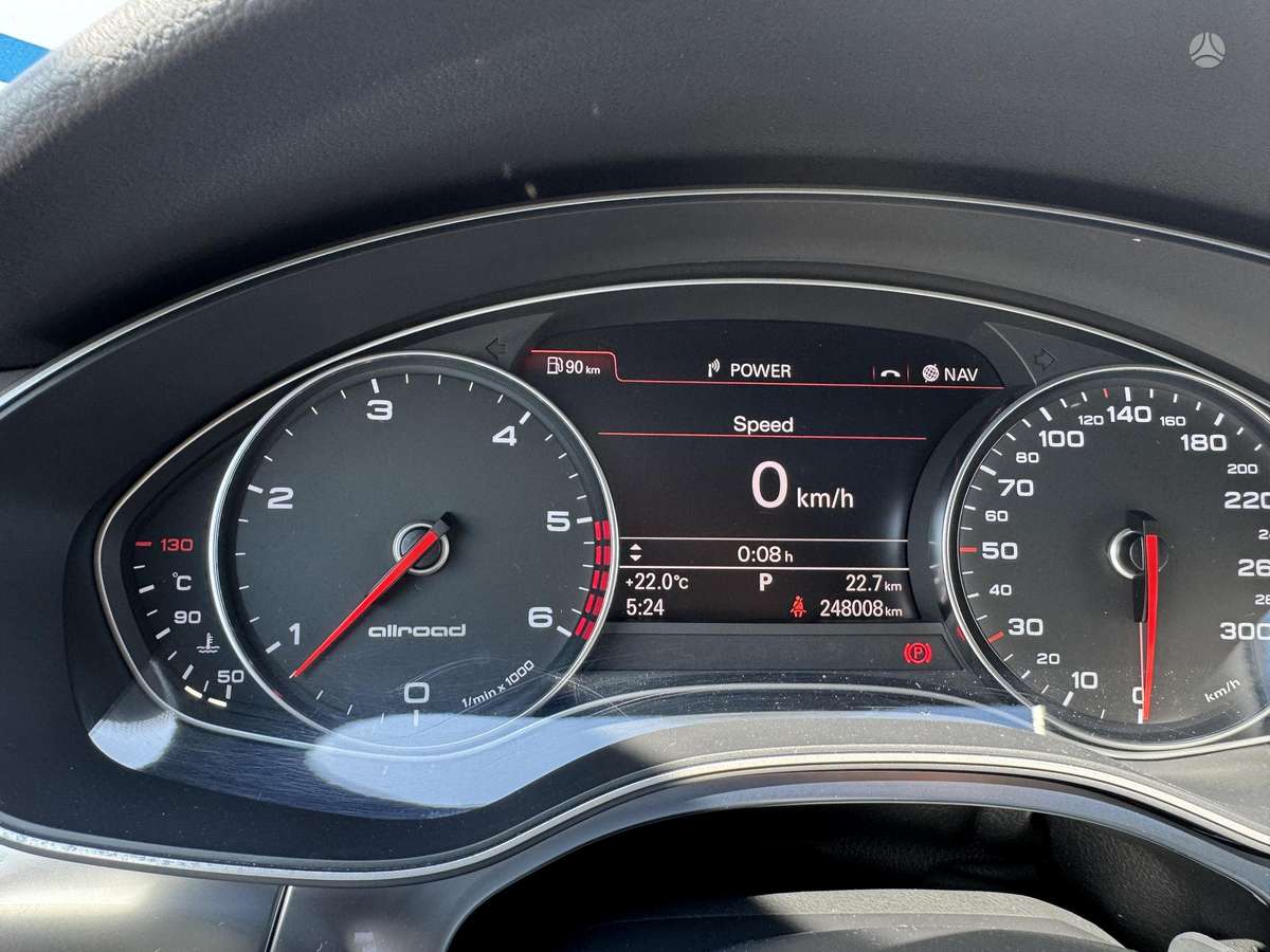 Audi A6 allroad, 3.0 l., Универсал