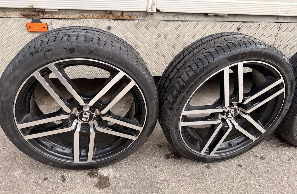 Pirelli, summer 255/35 R20