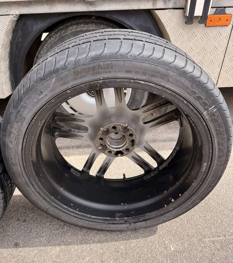 Pirelli, летние 255/35 R20