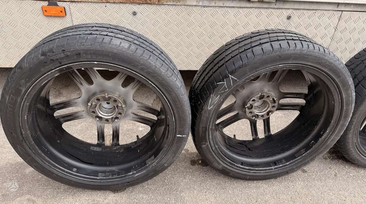 Pirelli, summer 255/35 R20