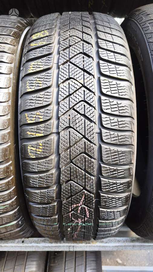 Pirelli Sottozero 3, winter 215/50 R18