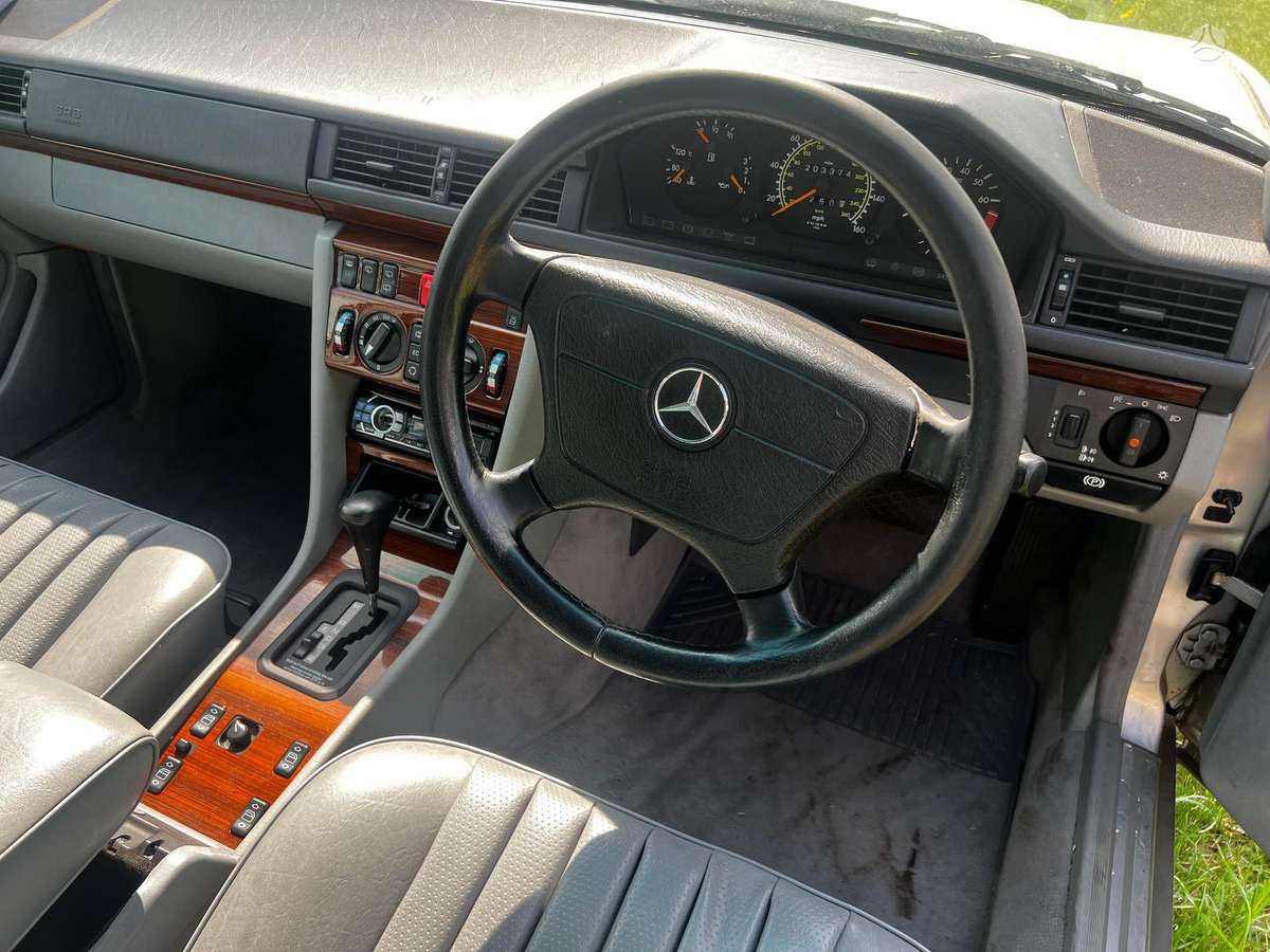 Mercedes-Benz 280, 2.8 l., wagon