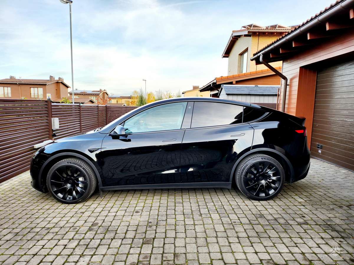 Tesla Model Y, 77 kWh, visureigis / krosoveris