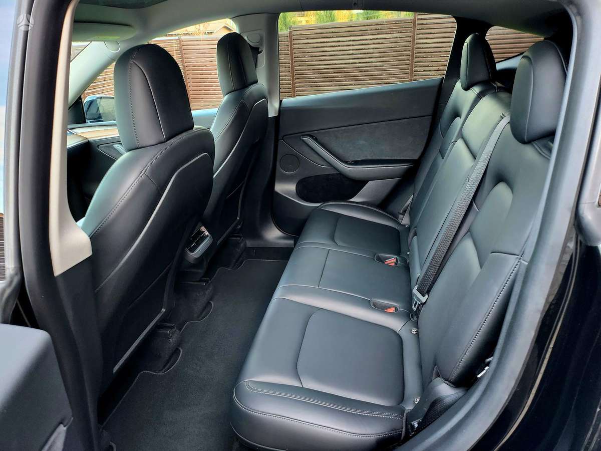 Tesla Model Y, 77 kWh, visureigis / krosoveris