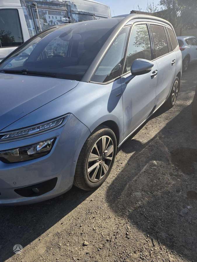Citroen Grand C4 Picasso dalimis