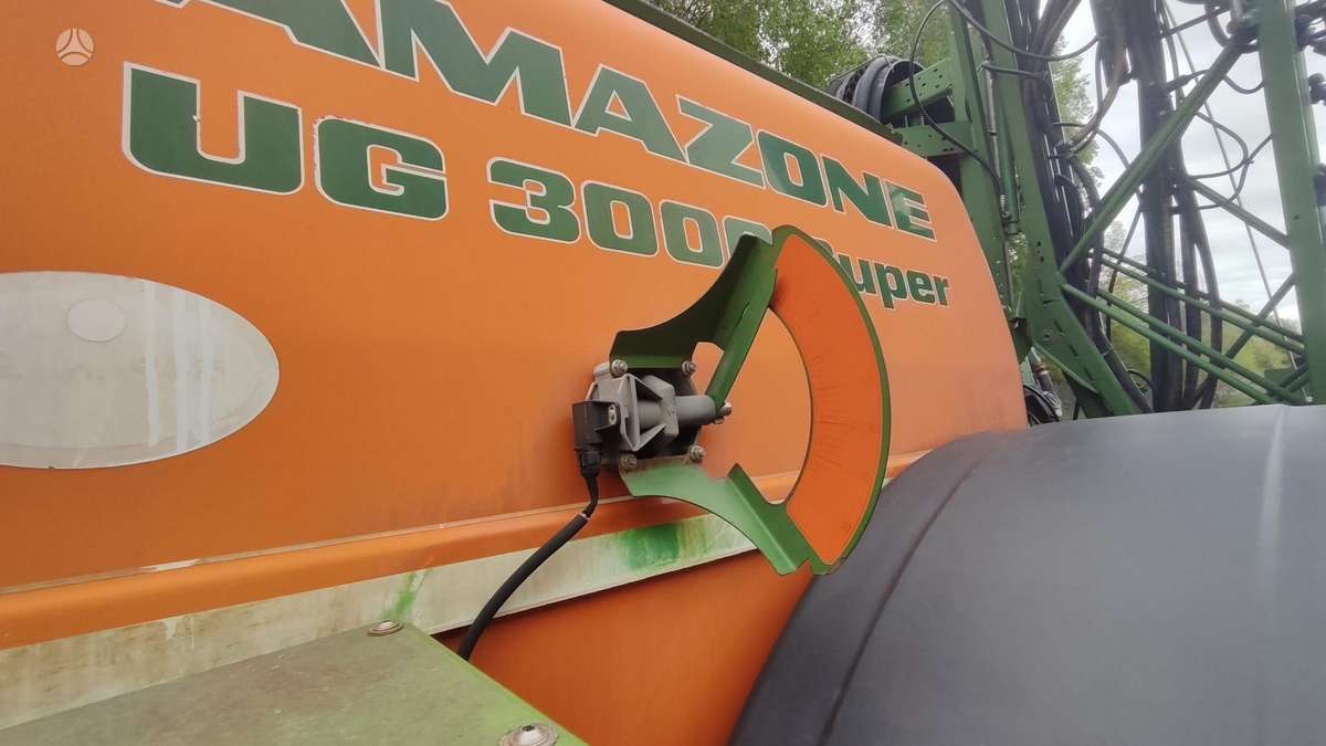 Amazone UG 3000, разбрызгиватели