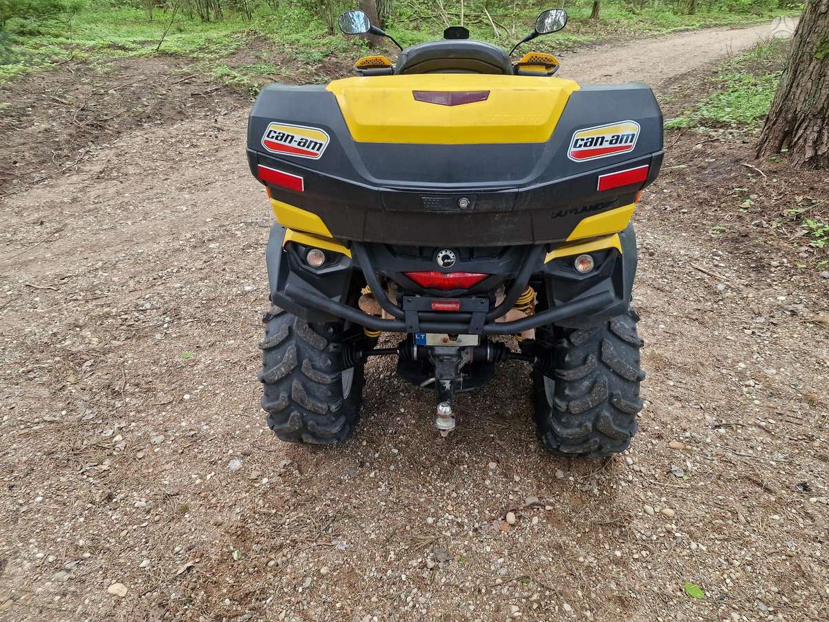 Can-Am Outlander Max 800cc, kvadracikli