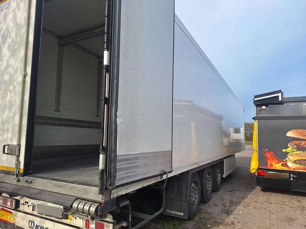 Krone SDR 27 Doppelstock, refrigerated