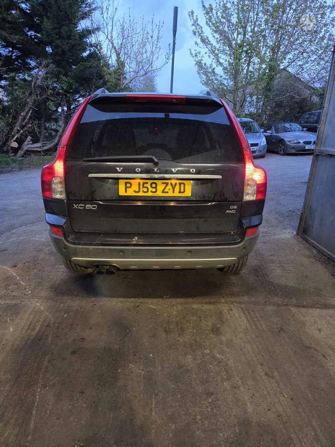 Volvo XC90 по частям