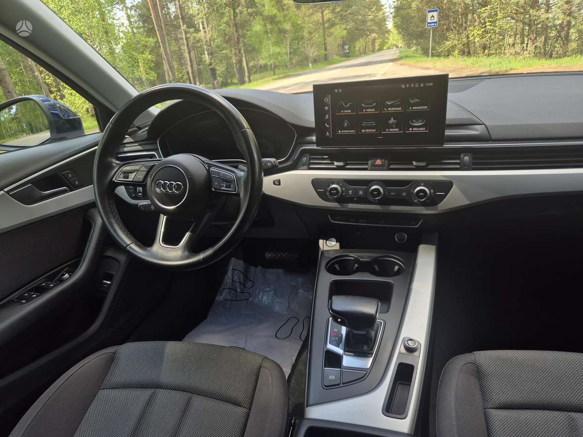 Audi A4, 2.0 l., Универсал