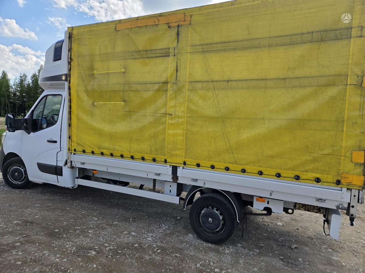 Renault Master, 2.3 l., Грузовые микроавтобусы