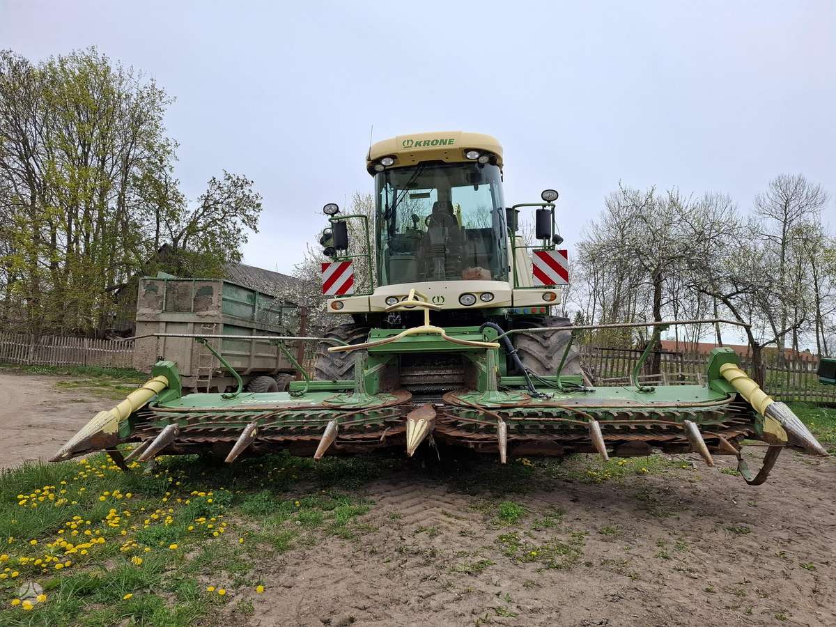 Krone BIG X 600, self-propelled mower conditioners