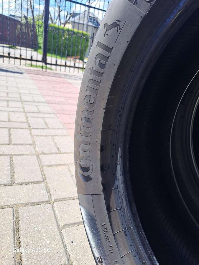Continental, летние 235/50 R19
