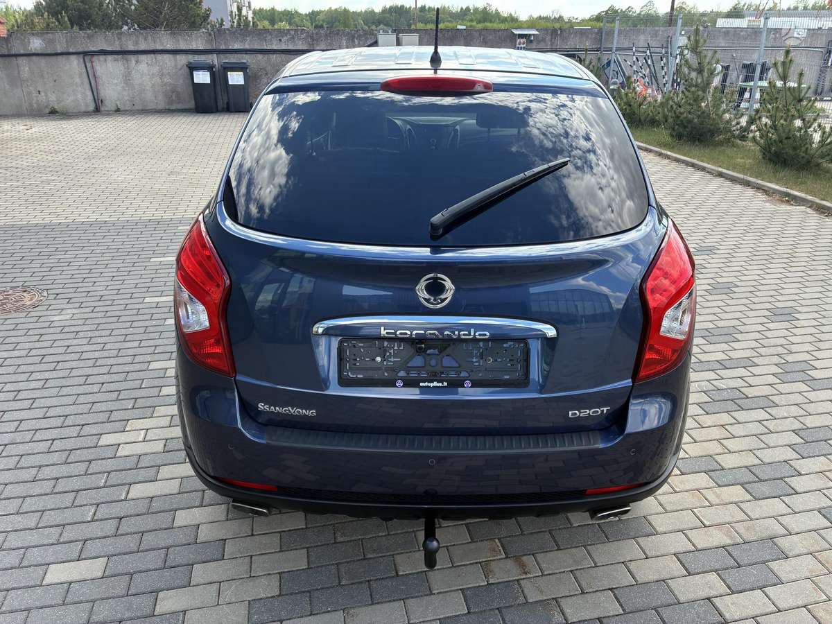 SsangYong Korando - 4