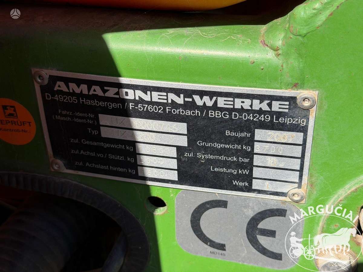 Amazone UX 4200, 4200 ltr, 24 m, sprayers