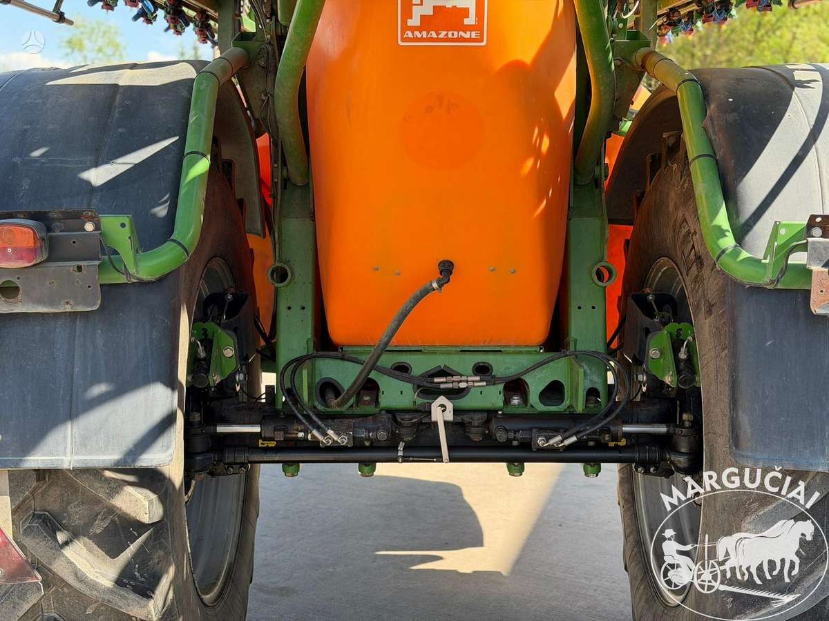 Amazone UX 4200, 4200 ltr, 24 m, sprayers