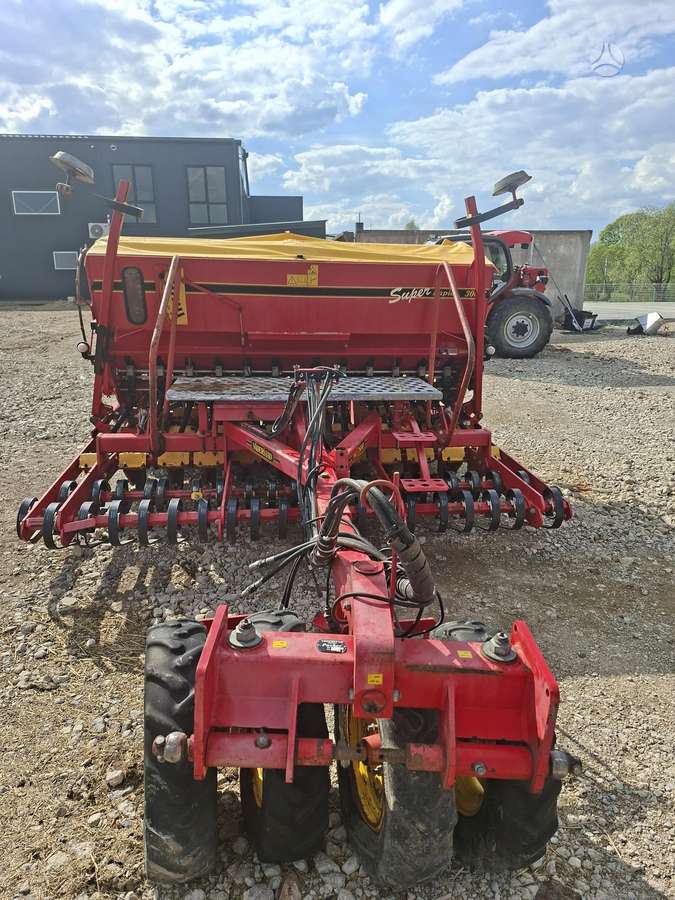 Vaderstad RAPID 300C SUPER XL, seeders, planters