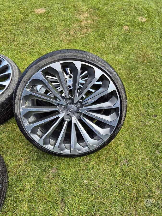 Audi Audi e-tron rep., light alloy, R21