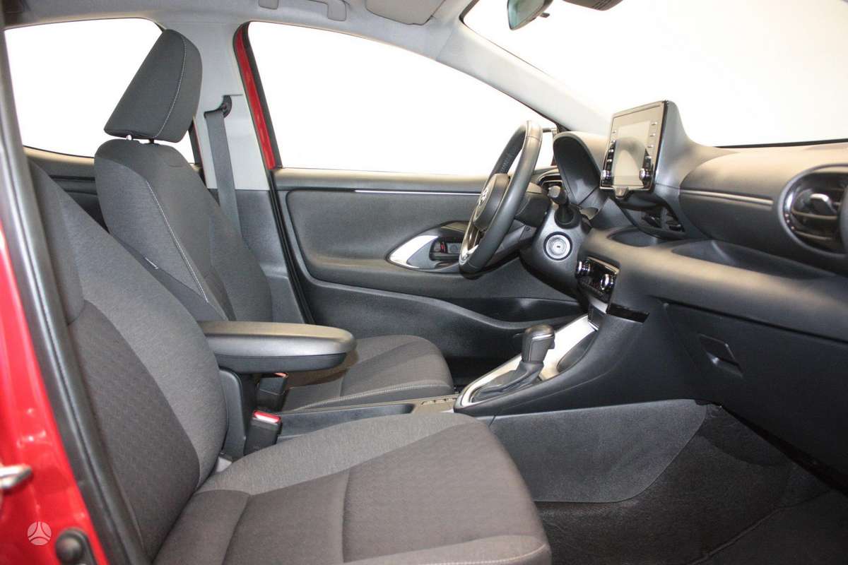 Toyota Yaris - 6