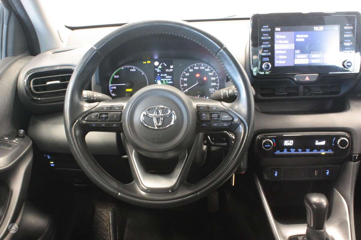 Toyota Yaris - 12
