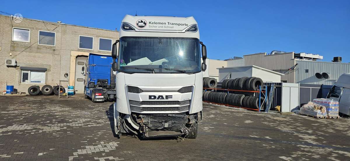 DAF XG, semi-trailer trucks