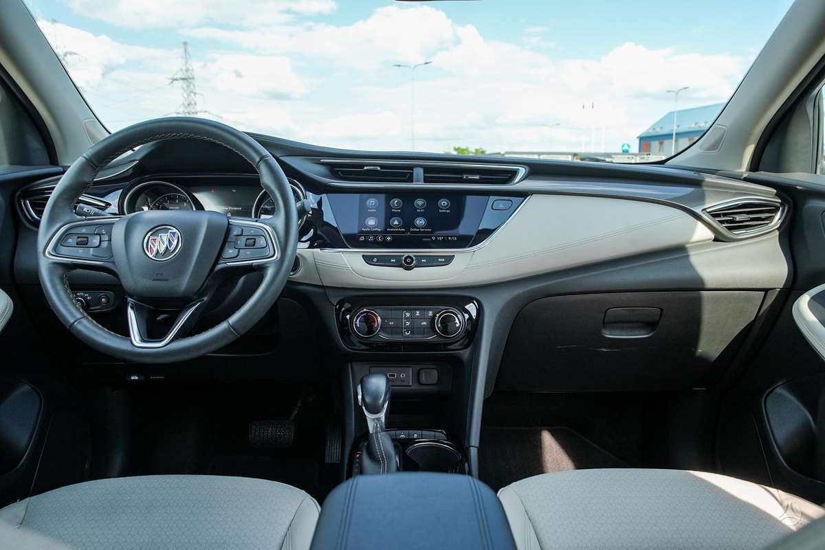 Buick Encore, 1.2 l., off-road / crossover