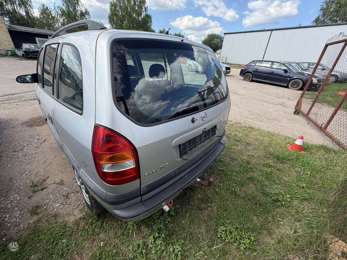 Opel Zafira