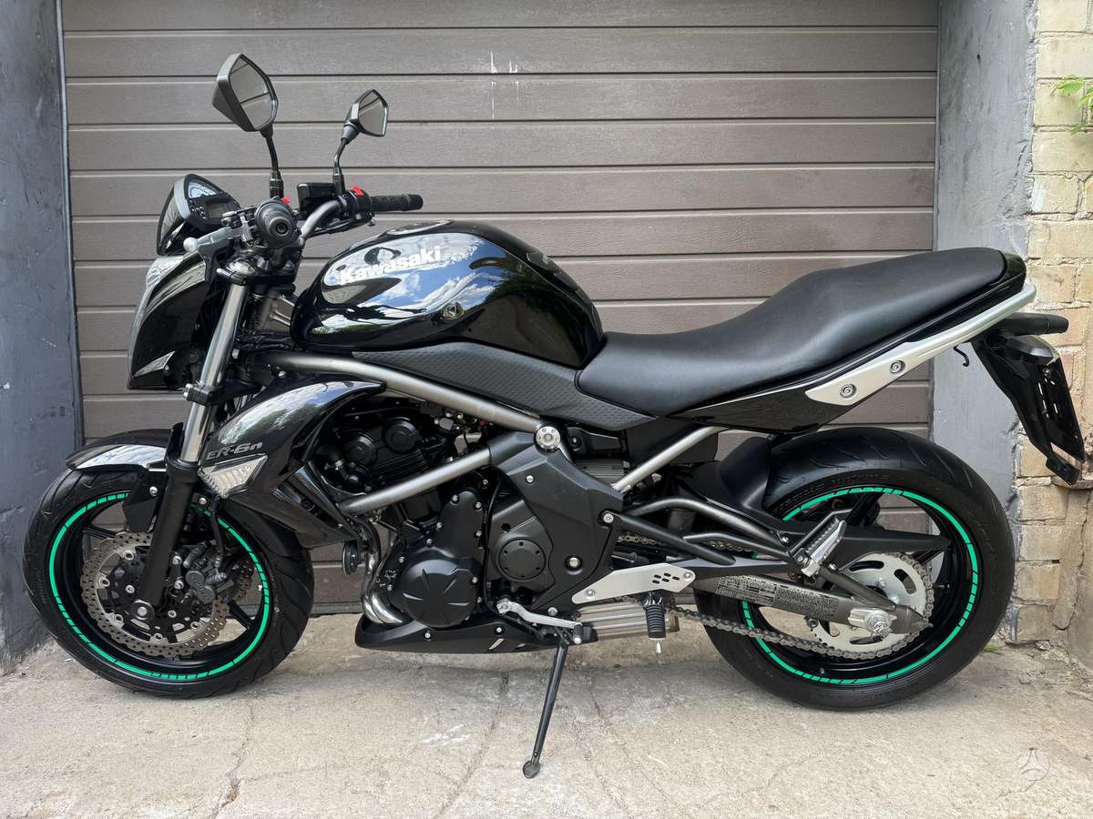 Kawasaki ER 650cc, street / classic