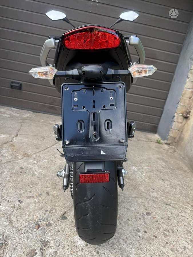 Kawasaki ER 650cc, street / classic