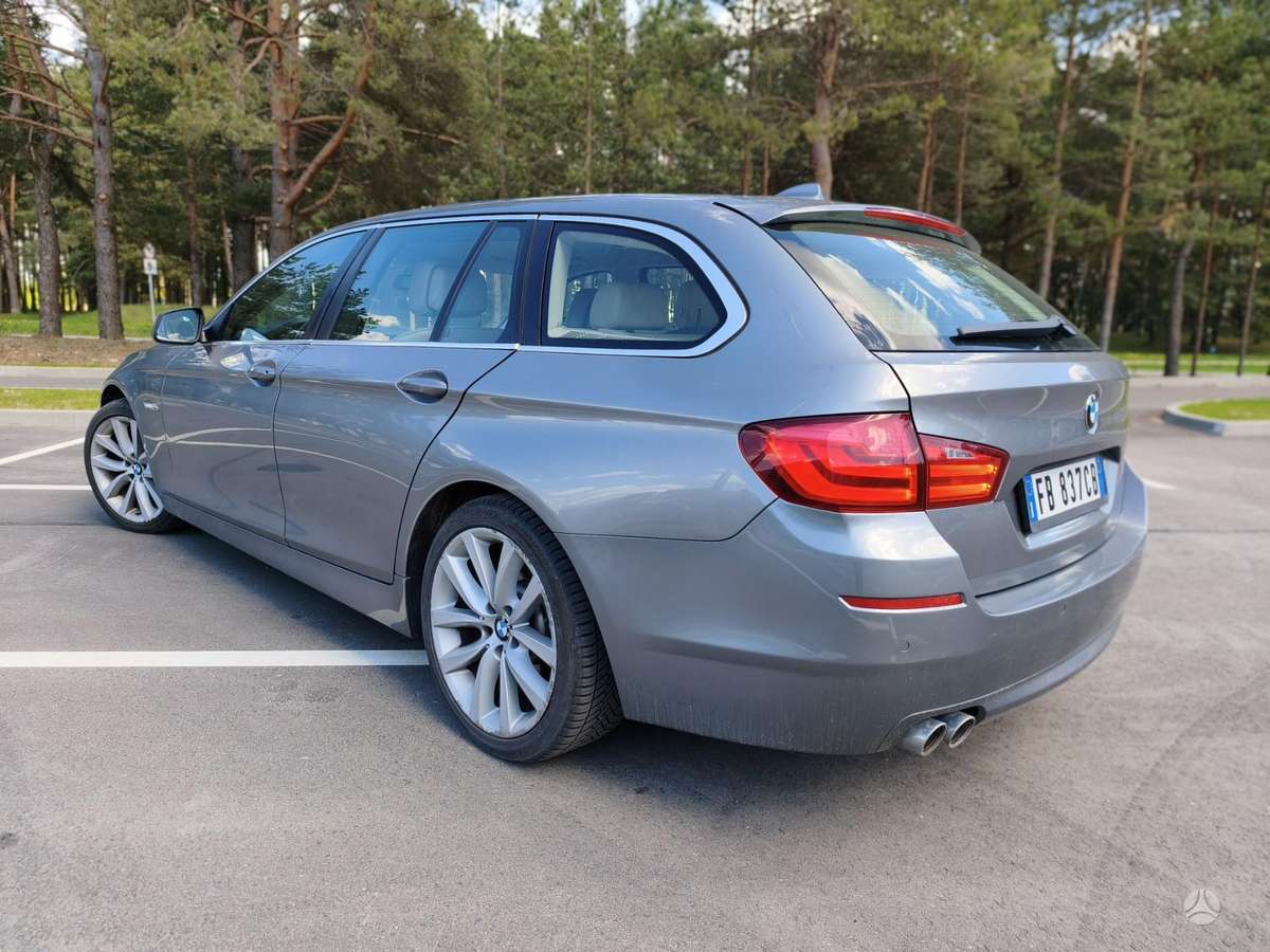 BMW 520, 2.0 l., universalas