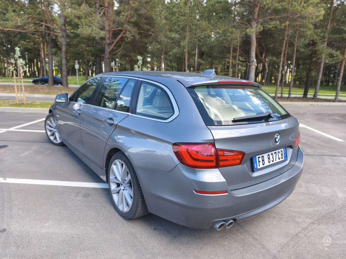 BMW 520, 2.0 l., universalas