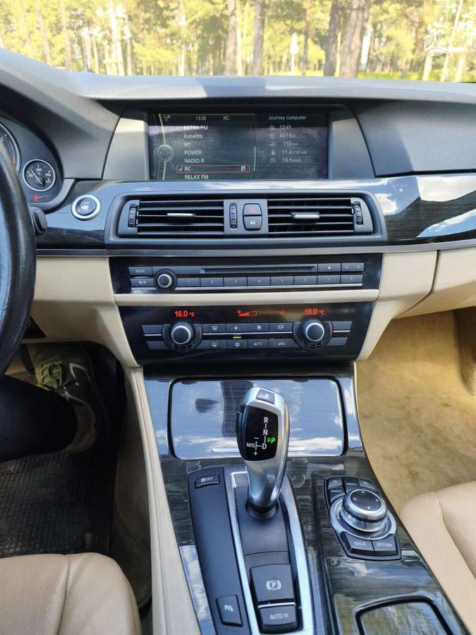 BMW 520, 2.0 l., universalas
