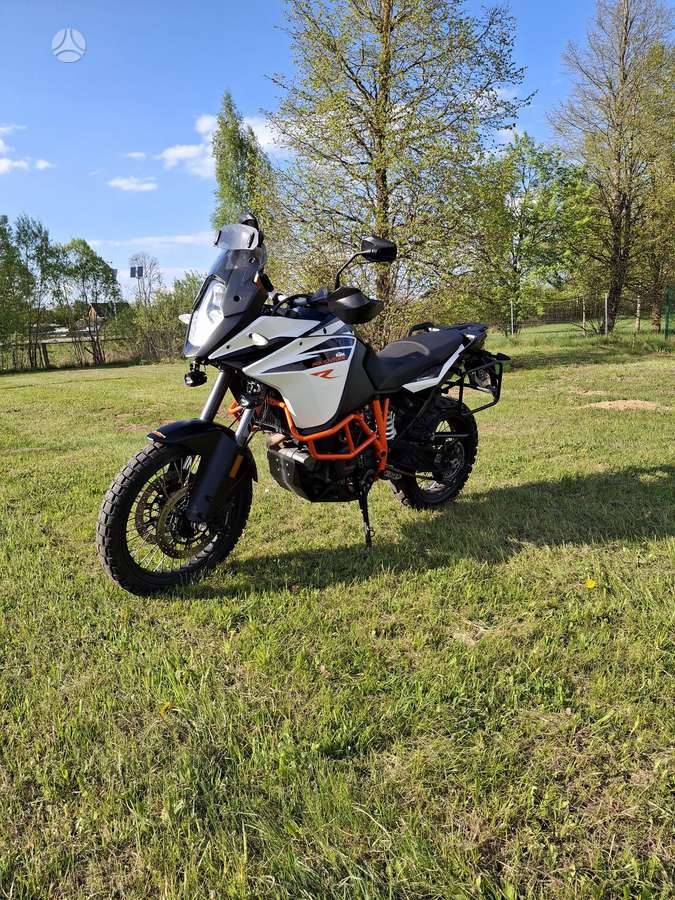 KTM Adventure 1090cc, enduro / adventure
