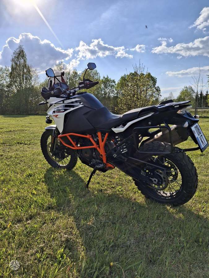 KTM Adventure 1090cc, enduro / adventure