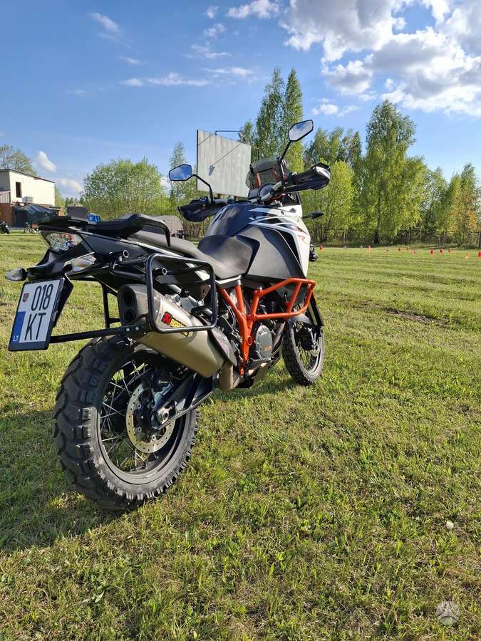 KTM Adventure 1090cc, enduro / adventure